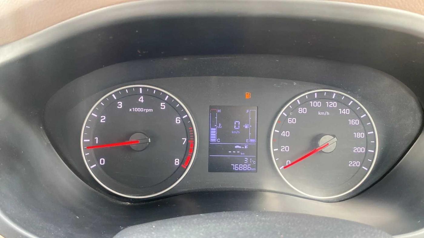 2020 Hyundai Elite i20 SPORTZ PLUS 1.2, Petrol, Manual, 77,042 km, Odometer Image
