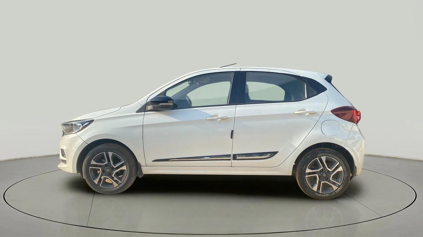 2021 Tata Tiago XZ PLUS PETROL, Petrol, Manual, 29,726 km, Left Side