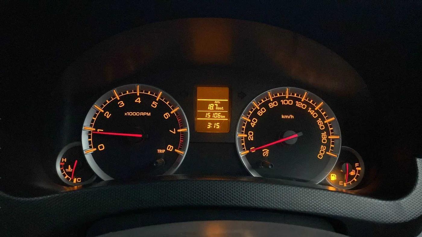 2014 Maruti Swift VXI, Petrol, Manual, 15,033 km, Odometer Image