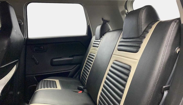 2022 Maruti New Wagon-R LXI CNG 1.0, CNG, Manual, 14,547 km, Right Side Rear Door Cabin