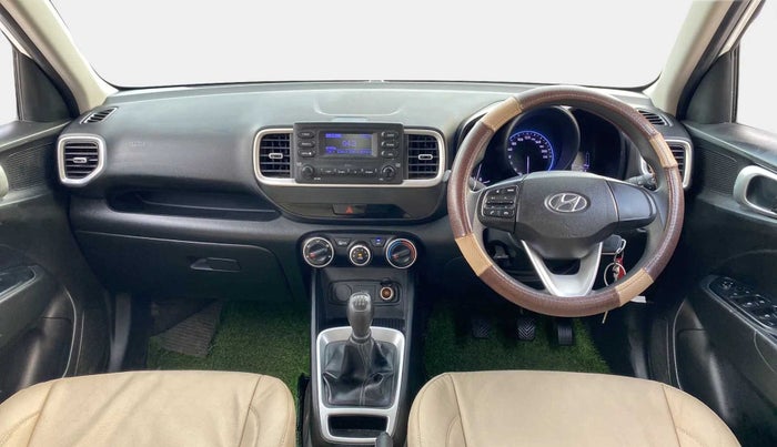 2021 Hyundai VENUE S 1.2, Petrol, Manual, 38,380 km, Dashboard