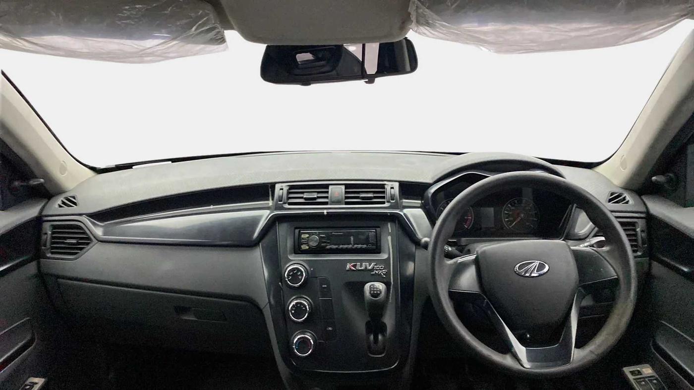 2017 Mahindra KUV 100 NXT K2 P 6 STR, Petrol, Manual, 48,150 km, Dashboard