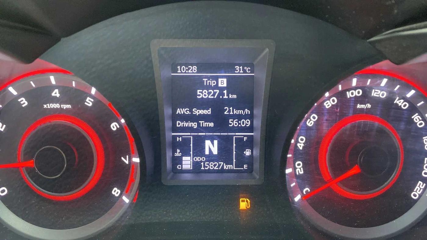 2021 Mahindra XUV300 W8 (O) 1.2 PETROL, Petrol, Manual, 16,117 km, Odometer Image