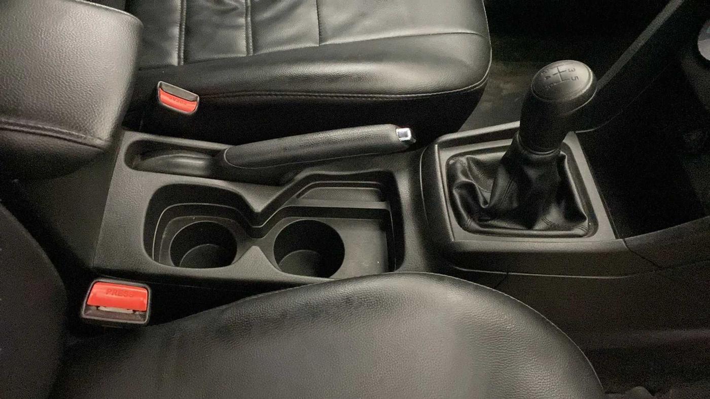 2020 Maruti Vitara Brezza LXI, Petrol, Manual, 42,706 km, Gear Lever