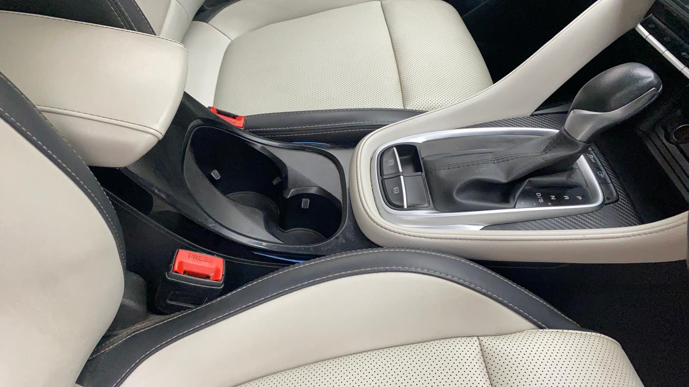 2022 MG ASTOR SHARP 1.5 CVT, Petrol, Automatic, 45,570 km, Gear Lever