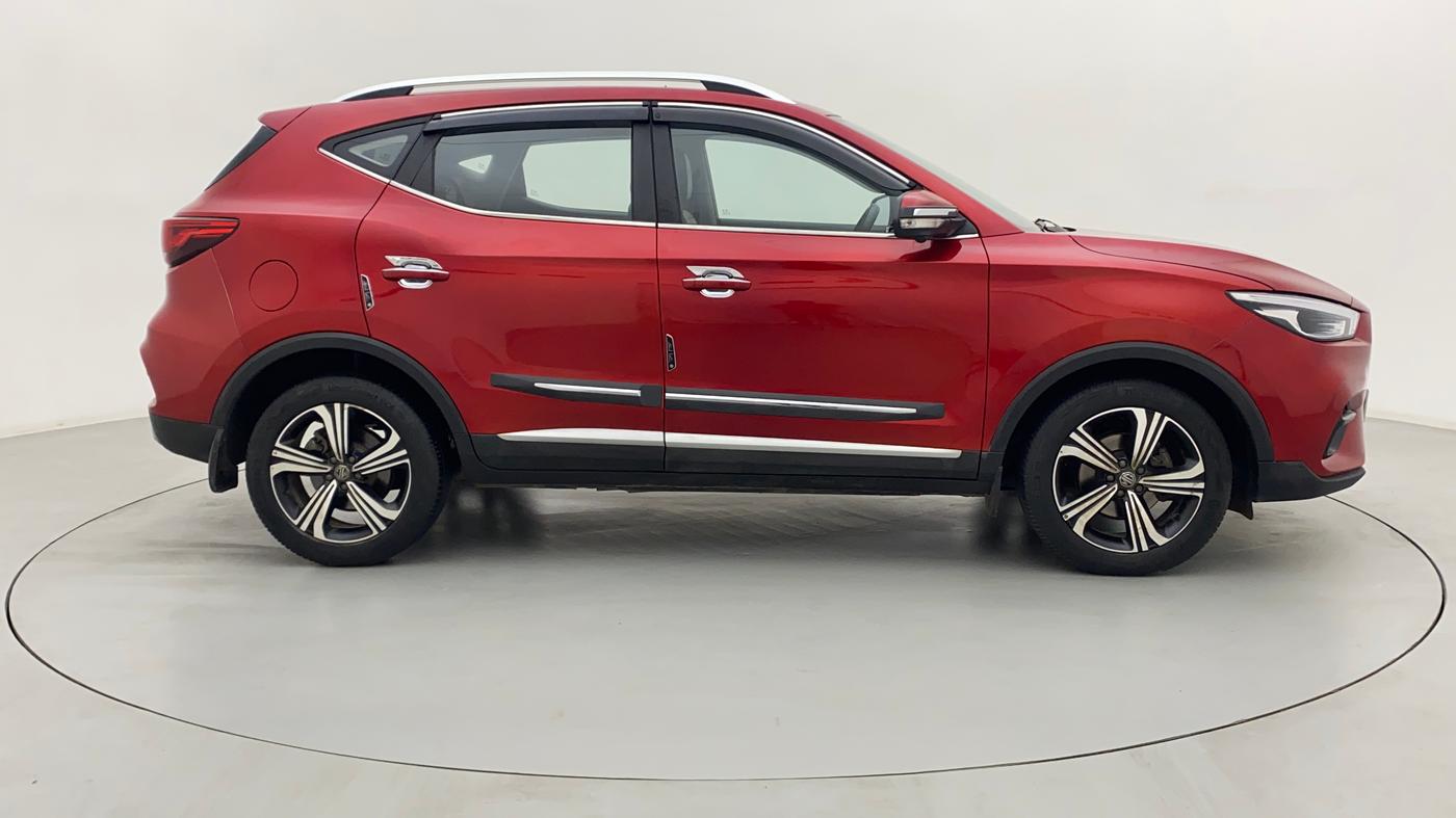 2022 MG ASTOR SHARP 1.5 CVT, Petrol, Automatic, 45,570 km, Right Side View