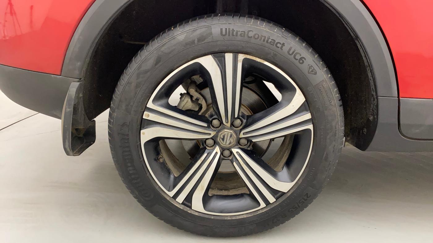 2022 MG ASTOR SHARP 1.5 CVT, Petrol, Automatic, 45,570 km, Right Rear Wheel