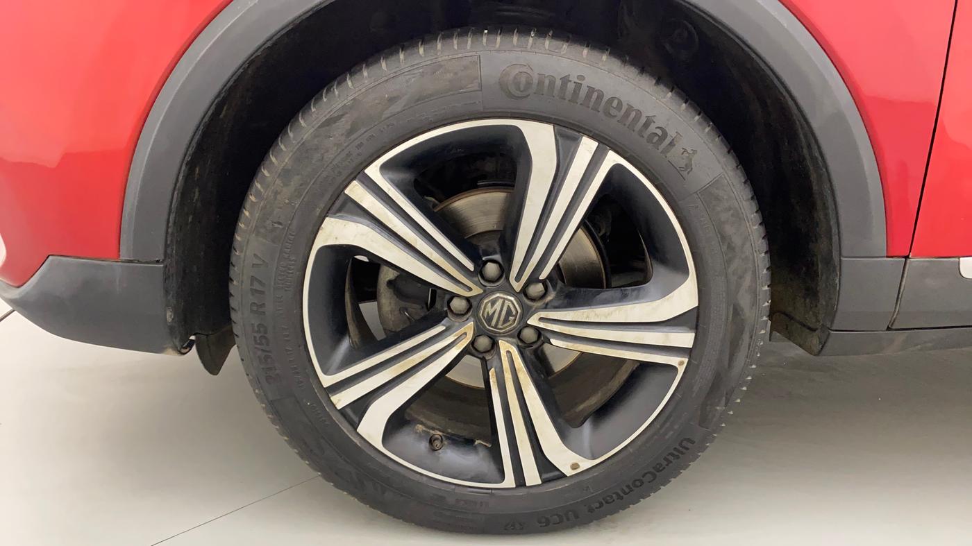 2022 MG ASTOR SHARP 1.5 CVT, Petrol, Automatic, 45,570 km, Left Front Wheel