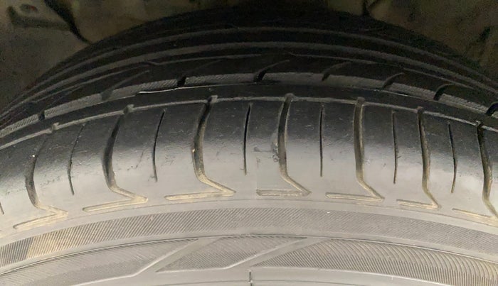 2019 KIA SELTOS GTX AT 1.4 PETROL, Petrol, Automatic, 48,188 km, Left Front Tyre Tread