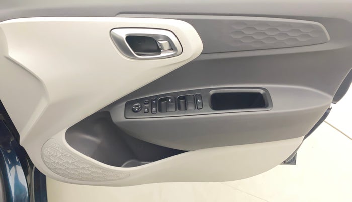 2020 Hyundai GRAND I10 NIOS SPORTZ AMT 1.2 KAPPA VTVT, Petrol, Automatic, 19,773 km, Driver Side Door Panels Control