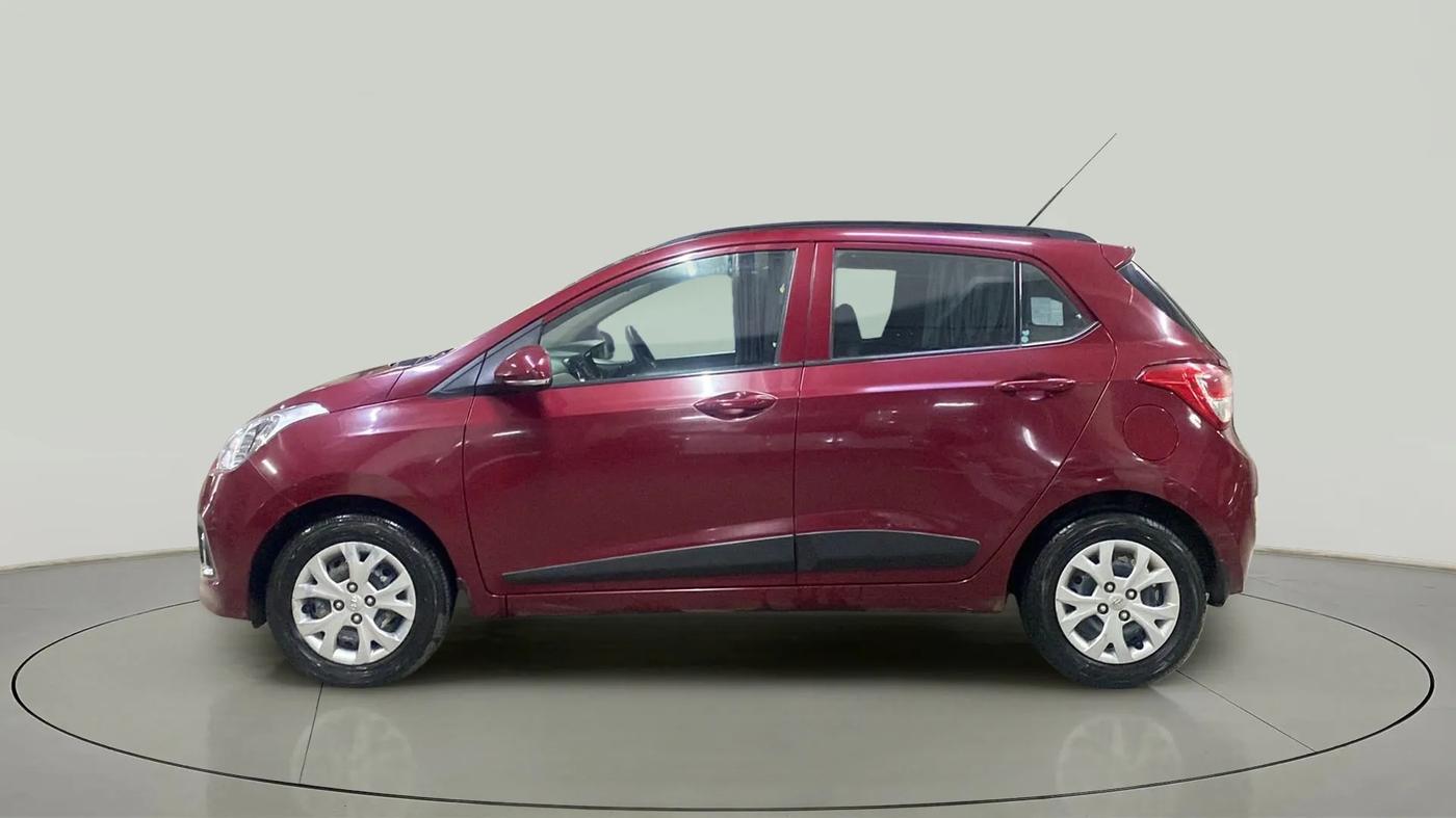 2015 Hyundai Grand i10 SPORTZ 1.2 KAPPA VTVT, Petrol, Manual, 37,738 km, Left Side
