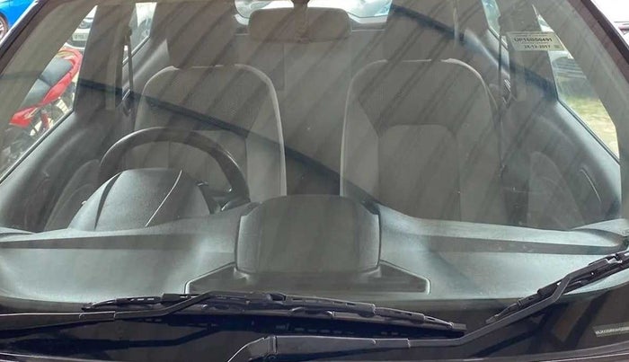 2017 Ford Ecosport AMBIENTE 1.5L DIESEL, Diesel, Manual, 83,068 km, Front windshield - Minor spot on windshield