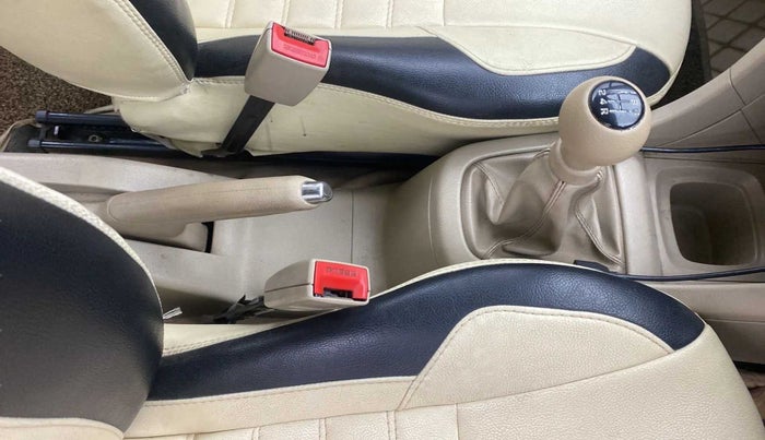 2014 Maruti Ertiga VDI, Diesel, Manual, 90,881 km, Gear Lever