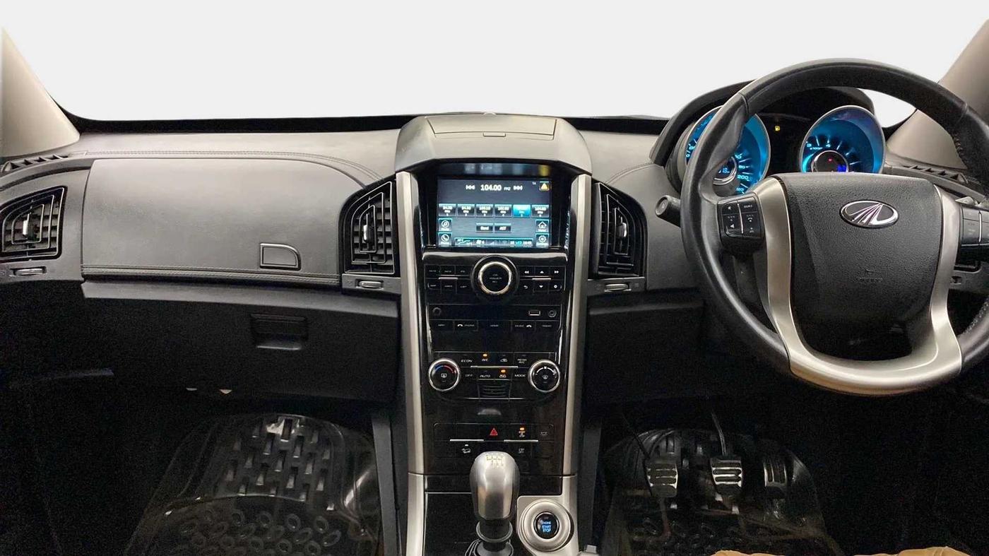 2021 Mahindra XUV500 W11(O), Diesel, Manual, 53,534 km, Air Conditioner
