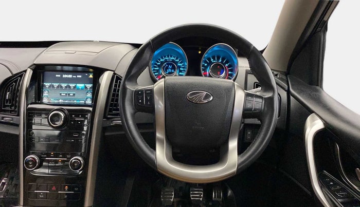 2021 Mahindra XUV500 W11(O), Diesel, Manual, 53,534 km, Steering Wheel Close Up