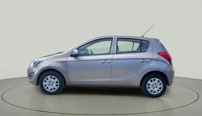 2013 Hyundai i20 MAGNA 1.2, Petrol, Manual, 44,229 km, Left Side