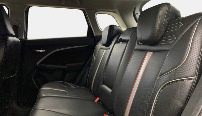 2022 Maruti BREZZA ZXI SMART HYBRID , Petrol, Manual, 16,037 km, Right Side Rear Door Cabin