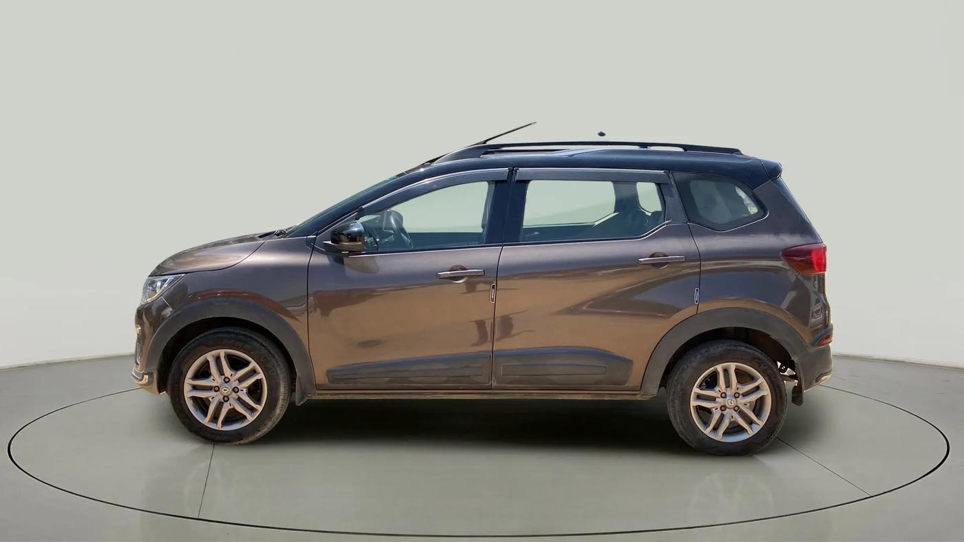 2021 Renault TRIBER RXZ DUAL TONE, Petrol, Manual, 33,176 km, Left Side