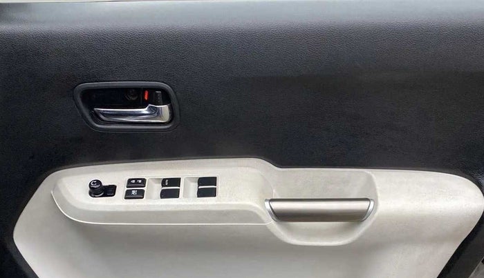 2017 Maruti IGNIS ZETA 1.2, Petrol, Manual, 1,09,367 km, Driver Side Door Panels Control