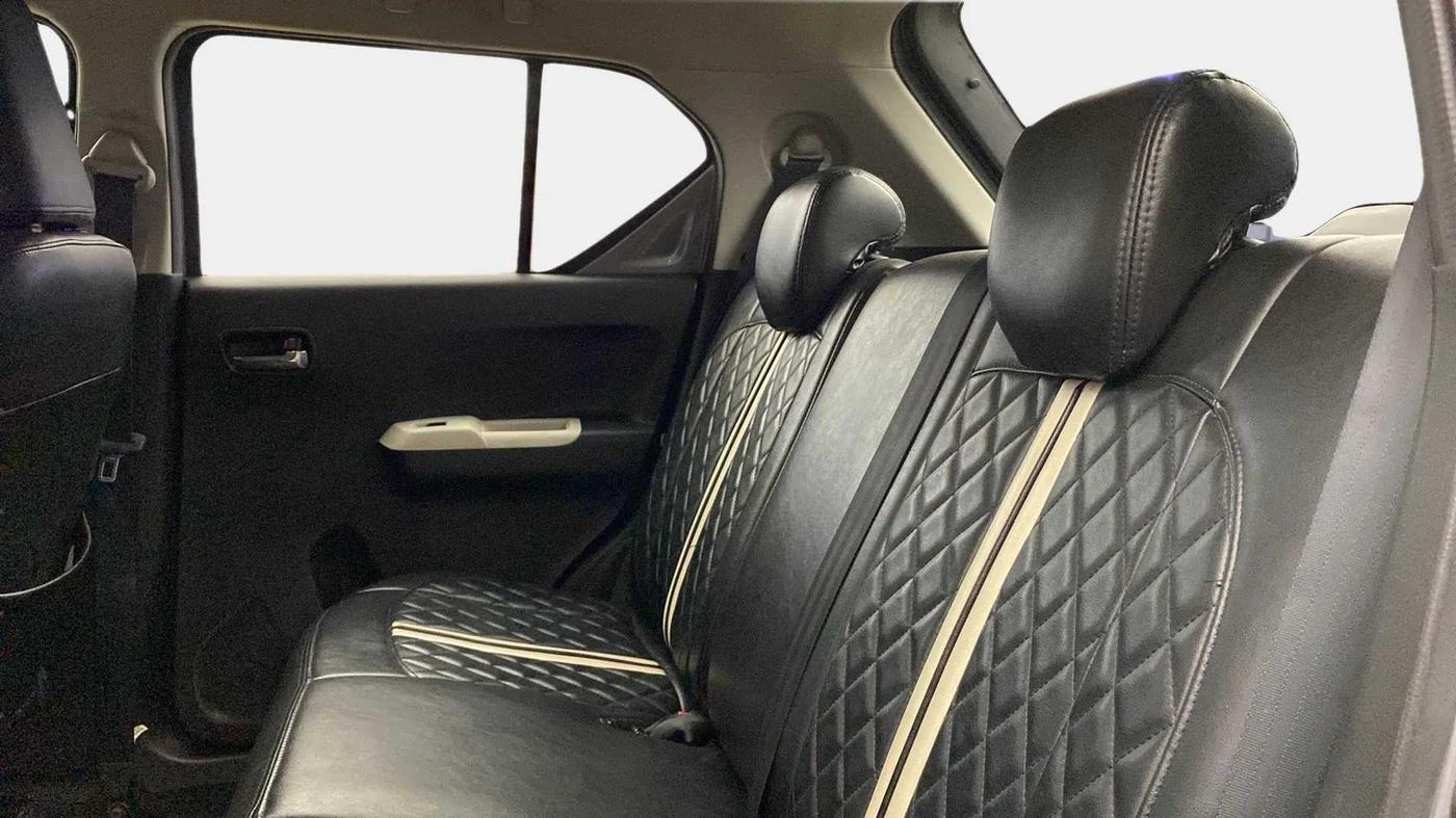 2017 Maruti IGNIS ZETA 1.2, Petrol, Manual, 1,09,367 km, Right Side Rear Door Cabin