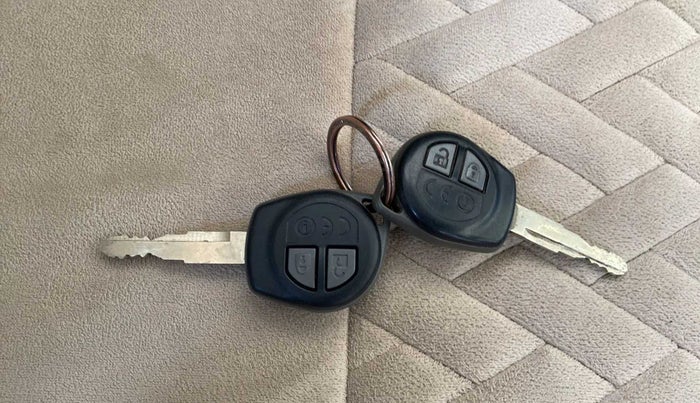 2019 Maruti New Wagon-R VXI 1.2, Petrol, Manual, 35,860 km, Key Close Up