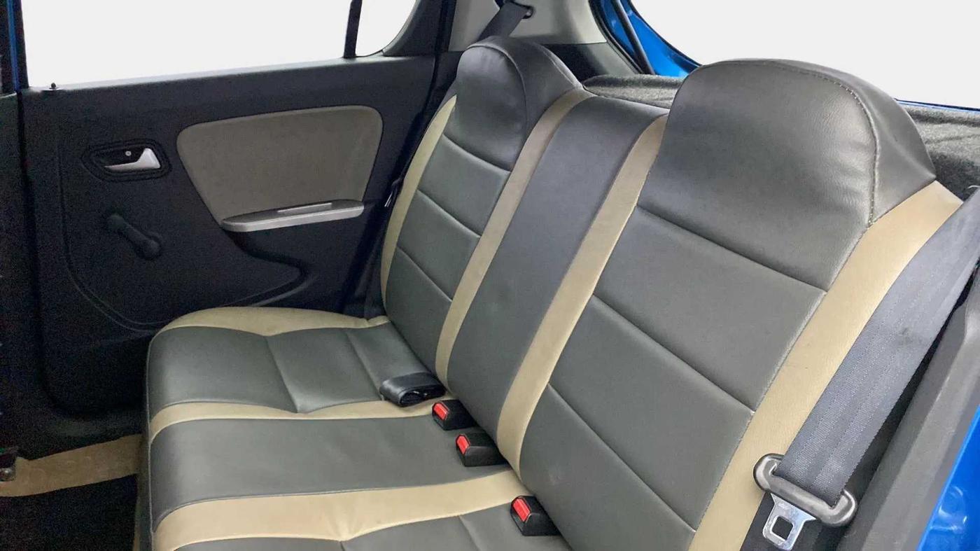 2016 Maruti Alto K10 VXI, Petrol, Manual, 25,069 km, Right Side Rear Door Cabin