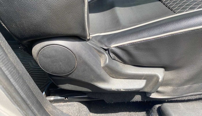 2019 Maruti Baleno DELTA PETROL 1.2, Petrol, Manual, 47,634 km, Driver Side Adjustment Panel