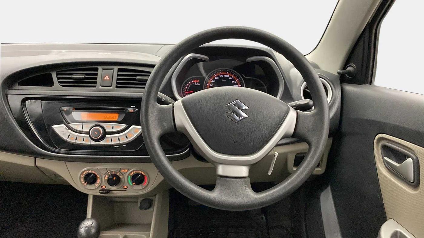 2016 Maruti Alto K10 VXI, Petrol, Manual, 31,224 km, Steering Wheel Close Up