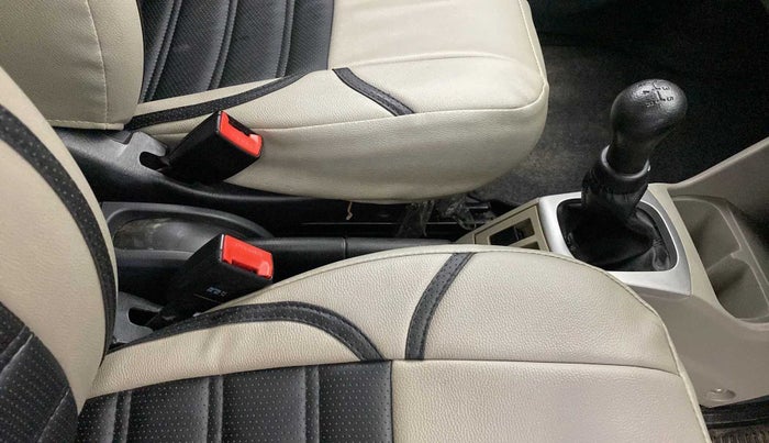 2016 Maruti Alto K10 VXI, Petrol, Manual, 31,224 km, Gear Lever