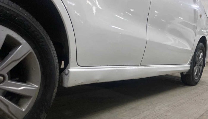2017 Maruti Wagon R 1.0 VXI + (O) AMT, Petrol, Automatic, 55,172 km, Right running board - Slightly dented