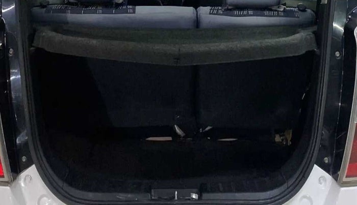 2017 Maruti Wagon R 1.0 VXI + (O) AMT, Petrol, Automatic, 55,172 km, Boot Inside
