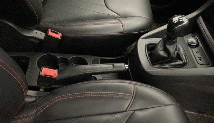 2021 Ford FREESTYLE FLAIR EDITION 1.2 PETROL, Petrol, Manual, 49,711 km, Gear Lever