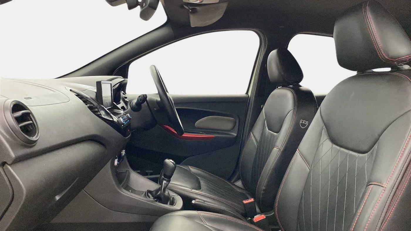 2021 Ford FREESTYLE FLAIR EDITION 1.2 PETROL, Petrol, Manual, 49,711 km, Right Side Front Door Cabin