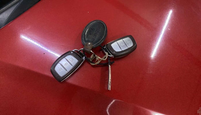 2018 Hyundai Creta SX AT 1.6 PETROL, Petrol, Automatic, 37,706 km, Key Close Up