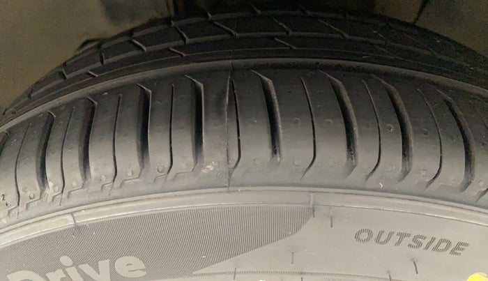 2021 Tata TIGOR XZ PLUS PETROL, Petrol, Manual, 20,219 km, Left Front Tyre Tread