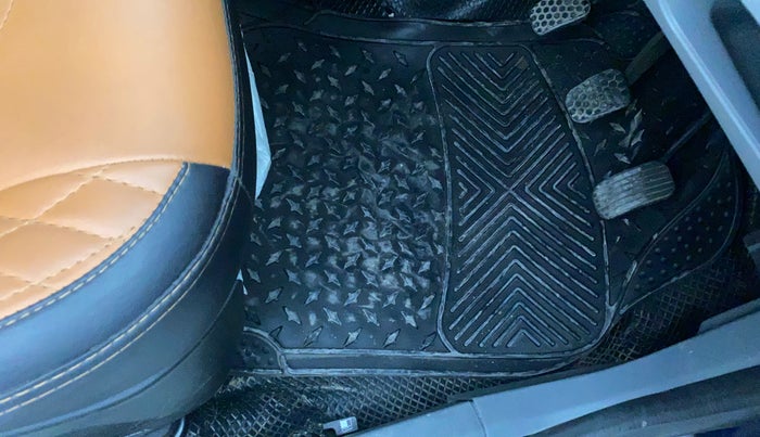 2021 Tata TIGOR XZ PLUS PETROL, Petrol, Manual, 20,219 km, Flooring - Carpet is minor damage