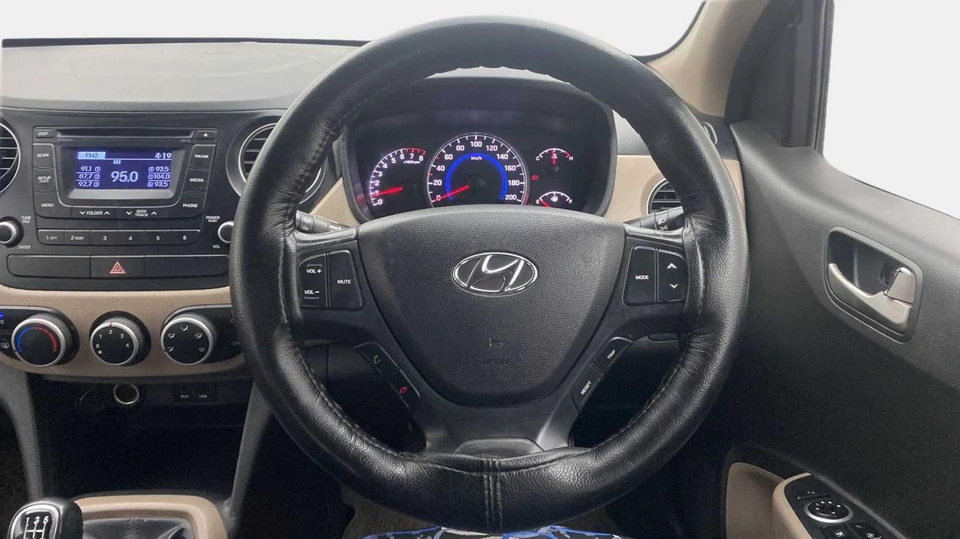 2014 Hyundai Grand i10 ASTA (O) 1.2 KAPPA VTVT, Petrol, Manual, 92,801 km, Steering Wheel Close Up