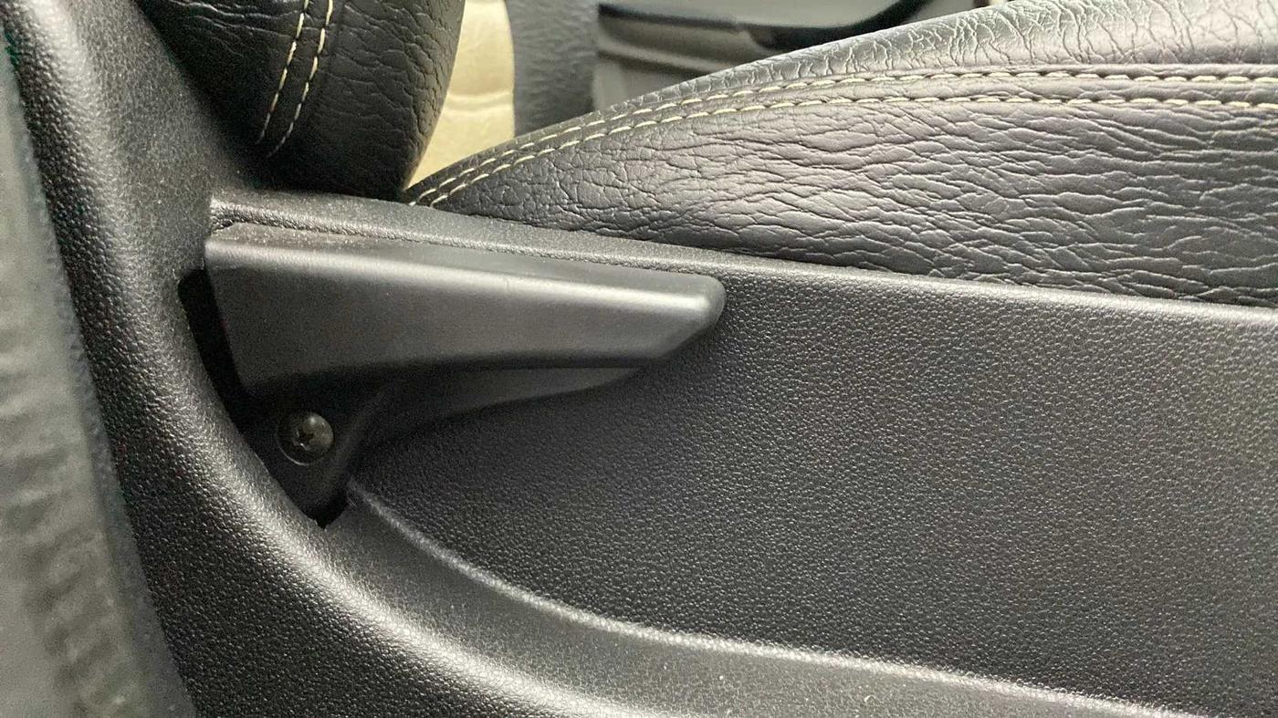 2019 Tata Tiago XZA PETROL, Petrol, Automatic, 37,087 km, Driver Side Adjustment Panel