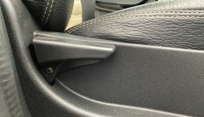 2019 Tata Tiago XZA PETROL, Petrol, Automatic, 37,087 km, Driver Side Adjustment Panel