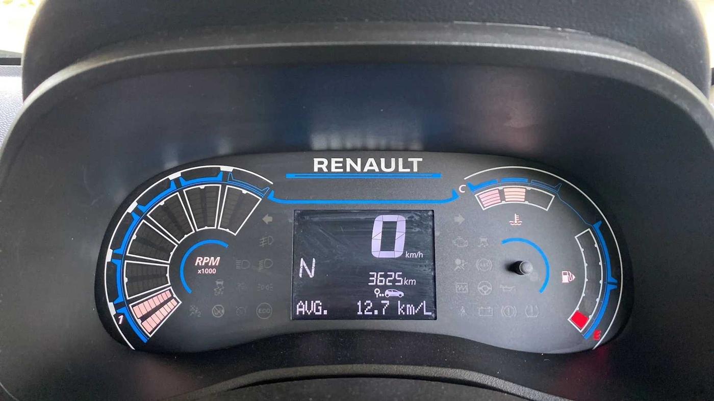 2023 Renault Kwid RXT 1.0 AMT, Petrol, Automatic, 3,592 km, Odometer Image