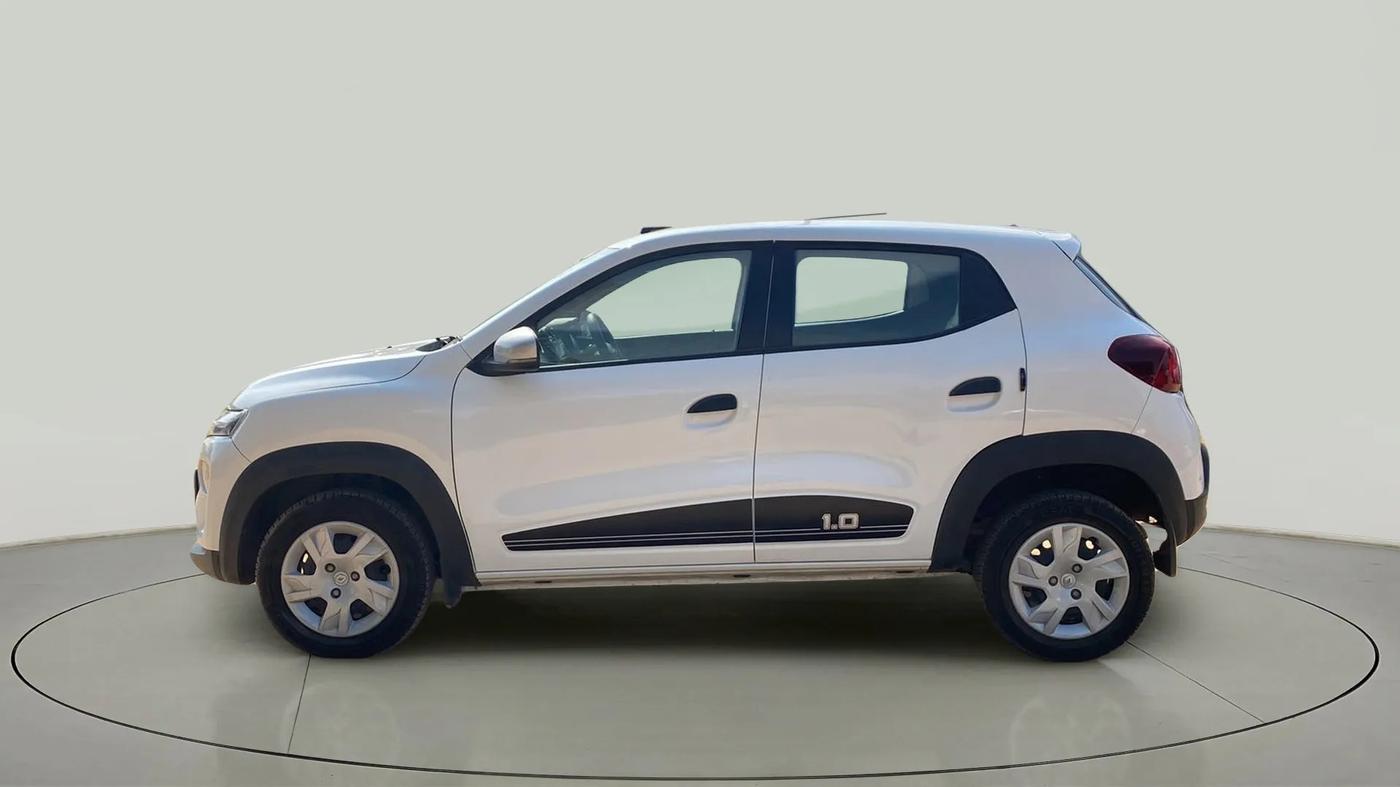 2023 Renault Kwid RXT 1.0 AMT, Petrol, Automatic, 3,592 km, Left Side
