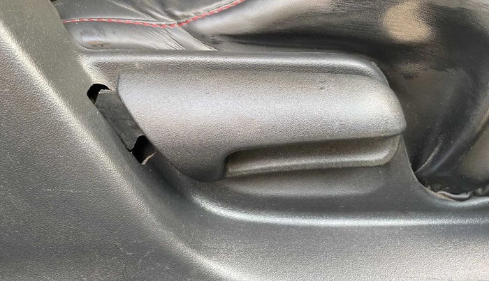 2016 Maruti Swift VDI, Diesel, Manual, 82,058 km, Driver Side Adjustment Panel