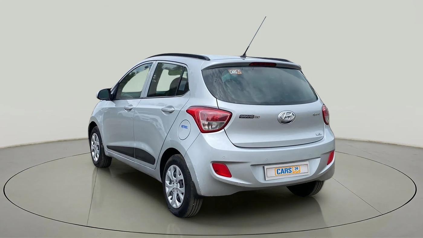 2016 Hyundai Grand i10 SPORTZ 1.2 KAPPA VTVT, Petrol, Manual, 24,438 km, Left Back Diagonal
