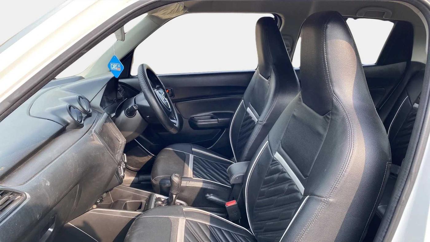2019 Maruti Swift LXI, Petrol, Manual, 18,679 km, Right Side Front Door Cabin