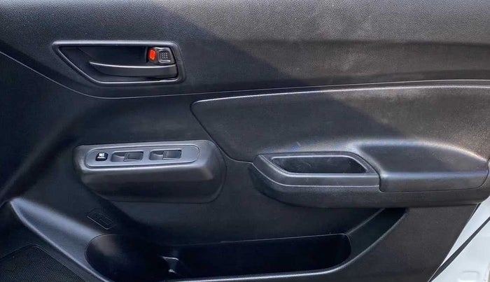 2019 Maruti Swift LXI, Petrol, Manual, 18,679 km, Driver Side Door Panels Control