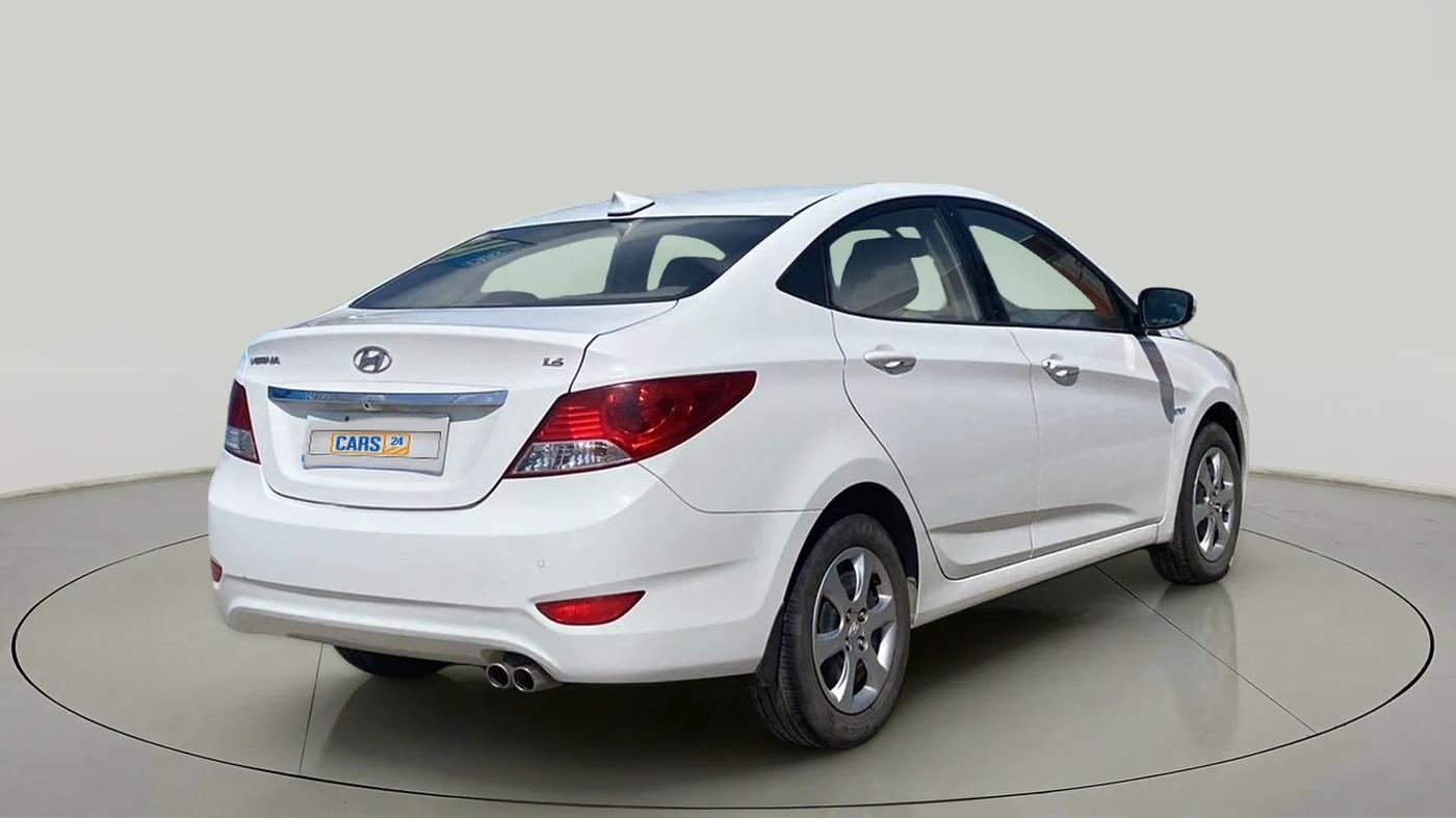 2013 Hyundai Verna FLUIDIC 1.6 VTVT EX, Petrol, Manual, 49,619 km, Right Back Diagonal