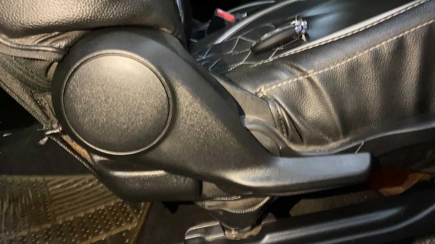 2017 Maruti Baleno ALPHA PETROL 1.2, Petrol, Manual, 28,187 km, Driver Side Adjustment Panel