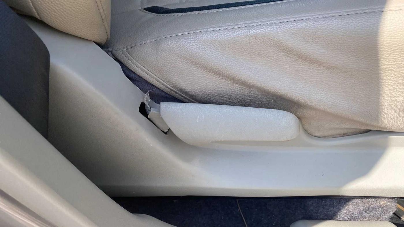2017 Maruti Celerio ZXI AMT, Petrol, Automatic, 23,814 km, Driver Side Adjustment Panel