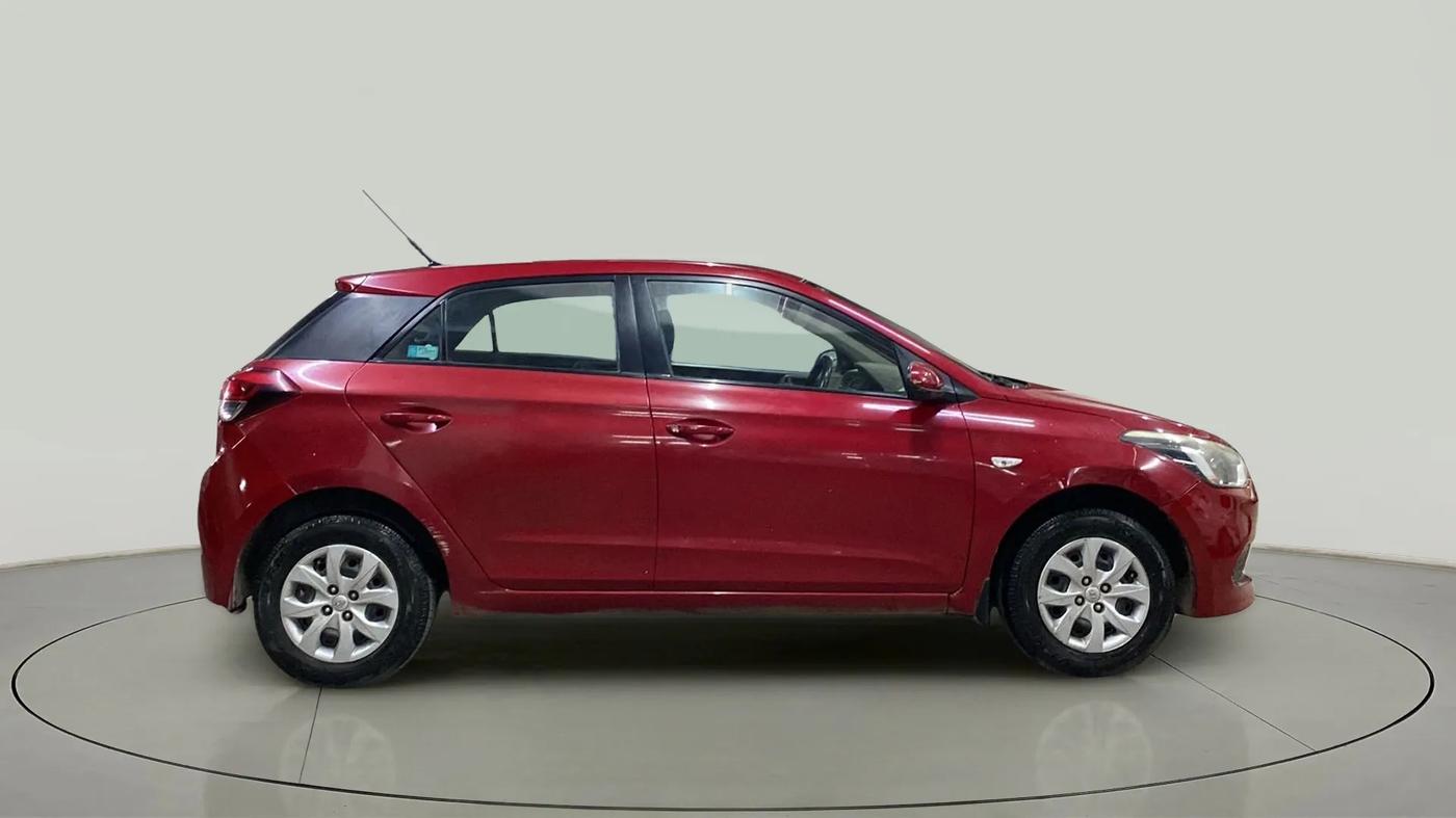 2014 Hyundai Elite i20 MAGNA 1.2, Petrol, Manual, 77,210 km, Right Side View