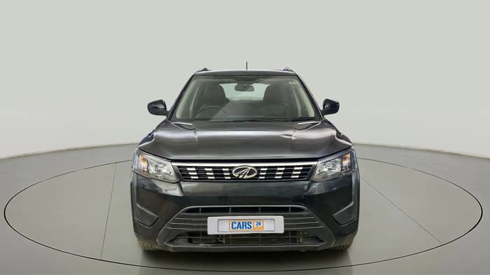 2022 Mahindra XUV300 W6 1.5 DIESEL, Diesel, Manual, 48,617 km, Front